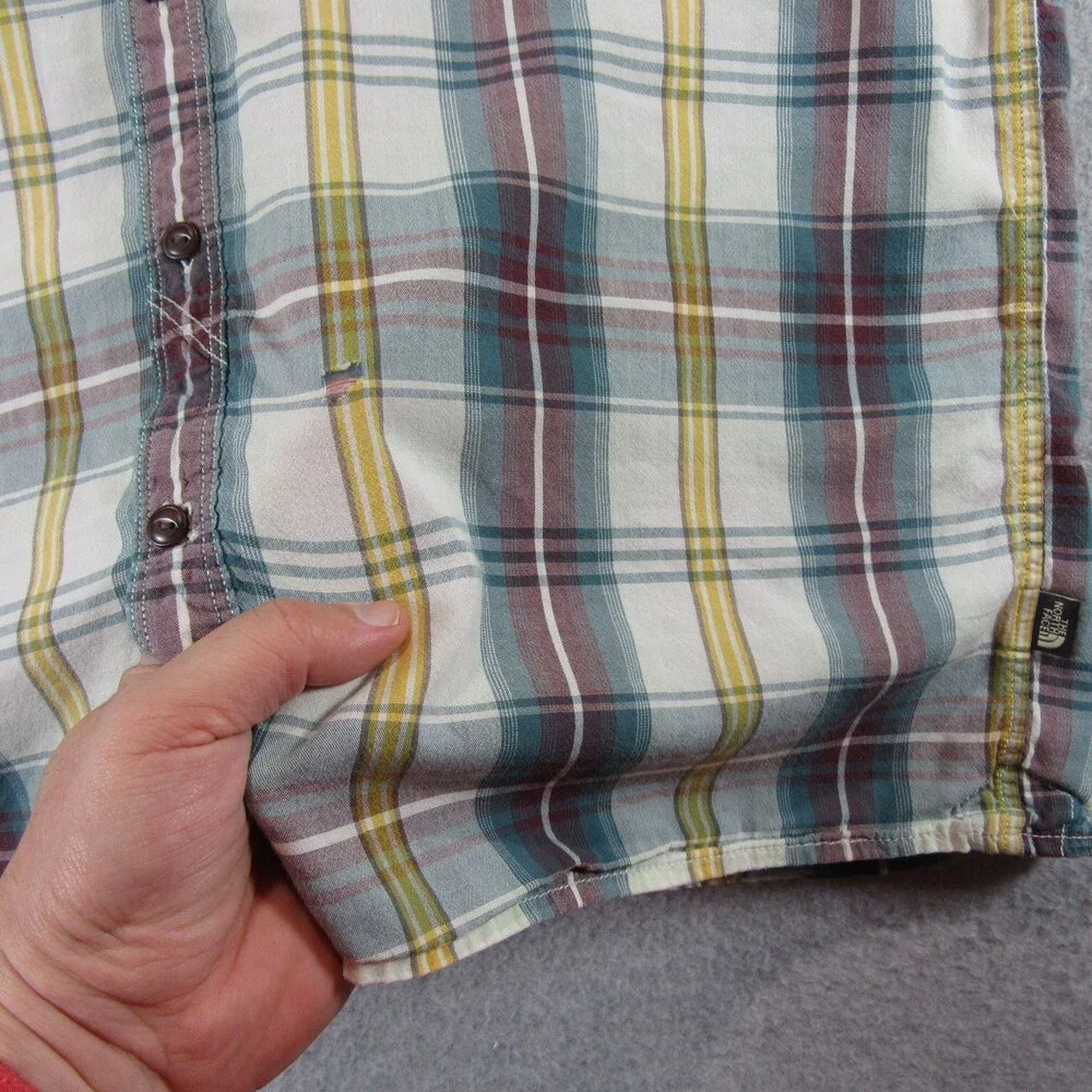 The North Face Mens Shirt L Multicolored Plaid Button Up Short Sleeve Cotton‎